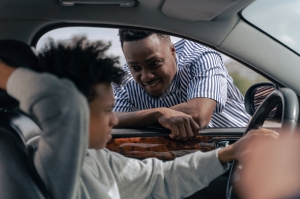 4 Tips to Help Your Nervous Teenager Find the Confidence to Drive 4 Tips to Help Your Nervous Teenager Find the Confidence to Drive